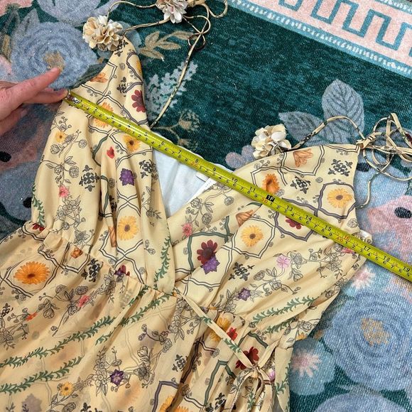 Anthropologie Gold and Green Jumpsuit Luxurious Wide-Leg Design - Picture 13 of 16